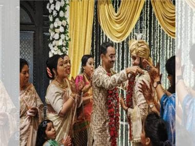 Gay couple from Kolkata gets married, pictures and videos from wedding go viral