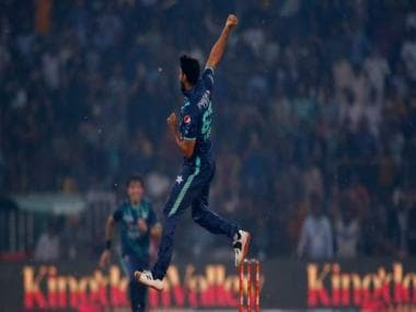 ‘Nerves of Steel’: Debutant Aamer Jamal’s brilliant final over earns Pakistan thrilling win over England in 5th T20I