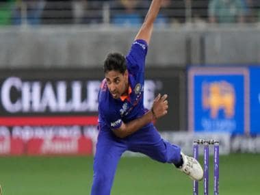 Bhuvneshwar Kumar gets S Sreesanth's backing as former pacer urges Team India to show faith in his skill