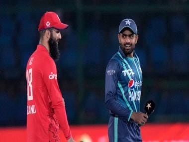 Pakistan vs England 5th T20I, LIVE Score and Update: England start their chase slowly, 42/3 after powerplay