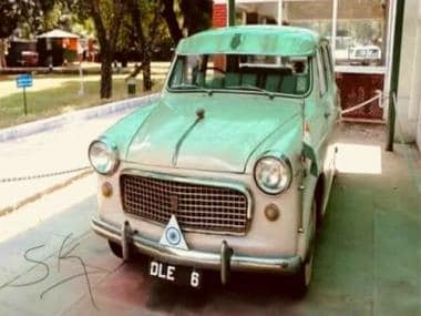 When PM Lal Bahadur Shastri took Rs 5000 loan to buy car; wife paid from pension after his death