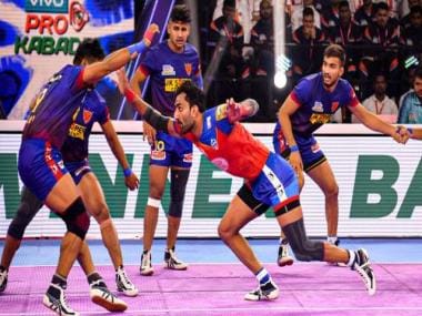 Pro Kabaddi 2022 LIVE Score Updates: Dabang Delhi beat Telugu Titans 46-26; Pink Panthers beat Gujarat Giants 25-18