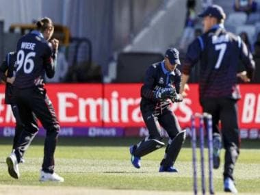 Sri Lanka vs Namibia Live score T20 World Cup 2022: SL are 9 down in 164-run chase vs NAM