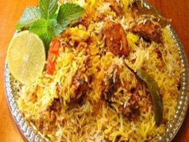 Viral video: Indian family receives warm welcome in Pakistan with biryani party