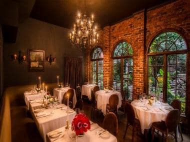 A Date Gone Wrong: Does New York’s most romantic restaurant discriminate against Asians?