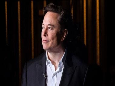 Elon Musk’s net worth drops below $200 billion as investors dump Tesla stock after Musk sells some shares
