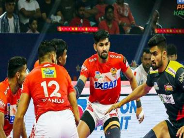 Pro Kabaddi League: Gujarat Giants beat Bengaluru Bulls 46-44; Tamil Thalaivas get the better of Puneri Paltan
