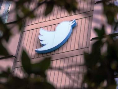 ‘If in office or on your way, please return home’: Elon Musk’s email sent to Twitter employees confirm layoffs