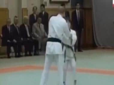 Viral: Little Japanese girl tosses Black belt Russian President Vladimir Putin in old video