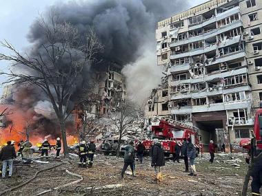 Netanyahu, Macron condemn Iran’s active participation in ‘harming’ innocent civilians in Ukraine