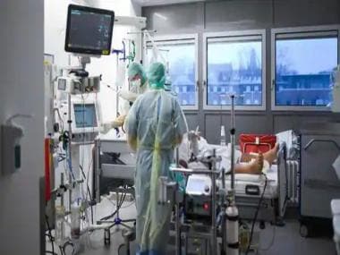 Despite Covid-19 rule end, pregnant women in UK denied partner's support during childbirth