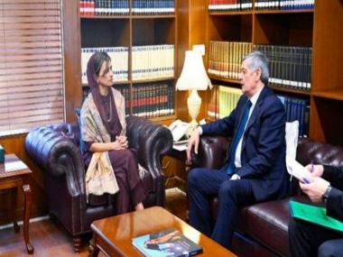 Pakistan trying to woo Taliban? Its foreign minister surely doing so