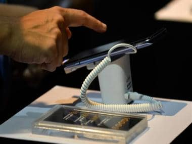 New low for Chinese smartphone industry, sales in 2022 plunge to lowest level in over a decade